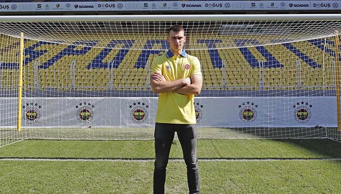 Fenerbahçe’de Livakovic gelişmesi! Daha dün imzayı atmıştı…Fenerbahçe