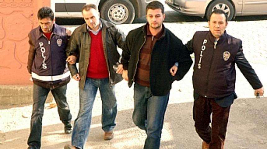 Pasaj cinayeti zanlıları yakalandı