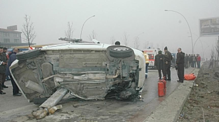 Başkent'te sis kazaya neden oldu: 1 &ouml;l&uuml;