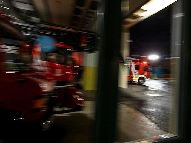 Sakarya'da hırdavat dükkanında çıkan yangın söndürüldü