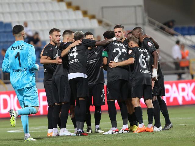 Beşiktaş'ı penaltıyla yıkan Pendik yine sahnede! Kasımpaşa deplasmanından 1 puanla döndüler