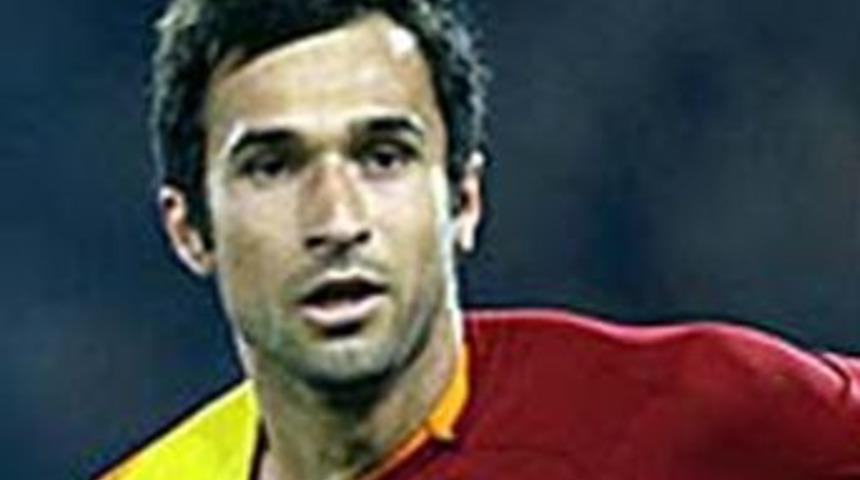 Gol&uuml; attı, şortu indirdi!