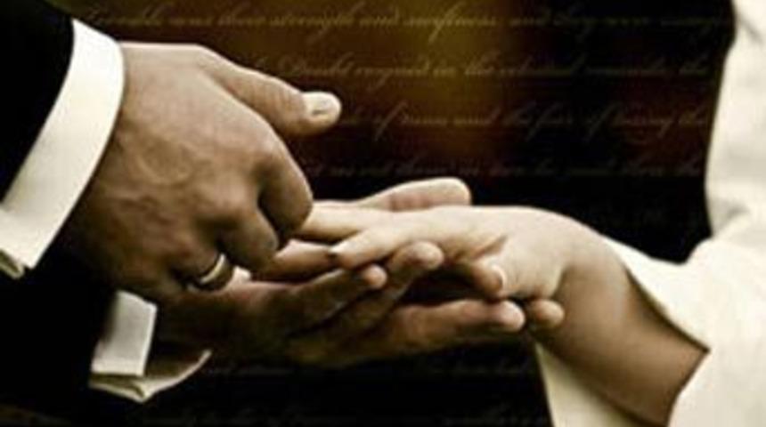 B&ouml;yle evlilik s&ouml;zleşmesi g&ouml;r&uuml;lmedi