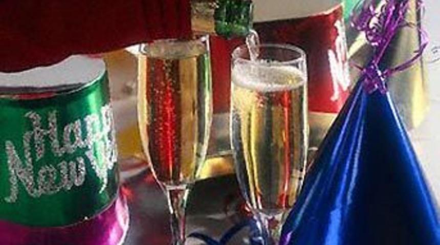 24 dilde yeni yıl kutlaması