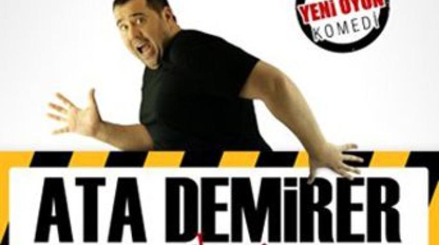 Ata Demirer Sevgililer g&uuml;n&uuml;nde g&uuml;ld&uuml;r&uuml;yor