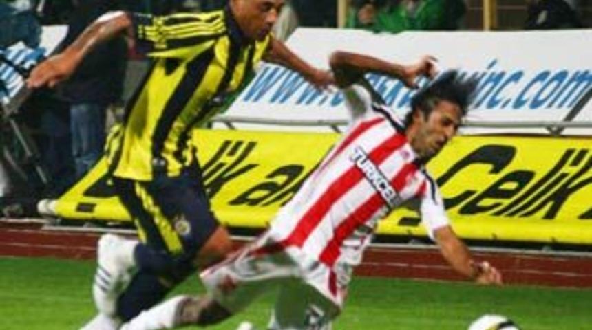 Aradığınız Fenerbah&ccedil;e'ye şu an ulaşılamıyor