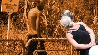 Antalya'nın Tarzan'ı kan ter içinde bıraktı! Çıplak adam duvardan duvara atladı, kaçamayacağını anlayınca bakın ne yaptı