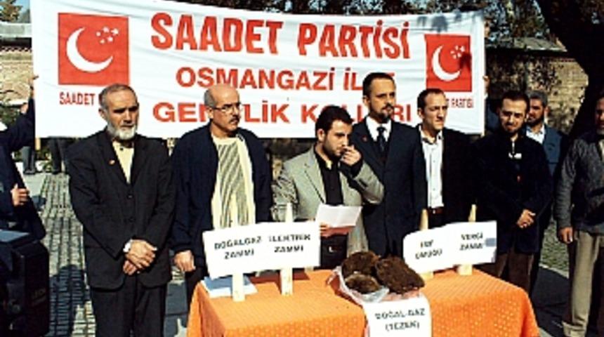 SP'den doğalgaz zammına tezekli protesto