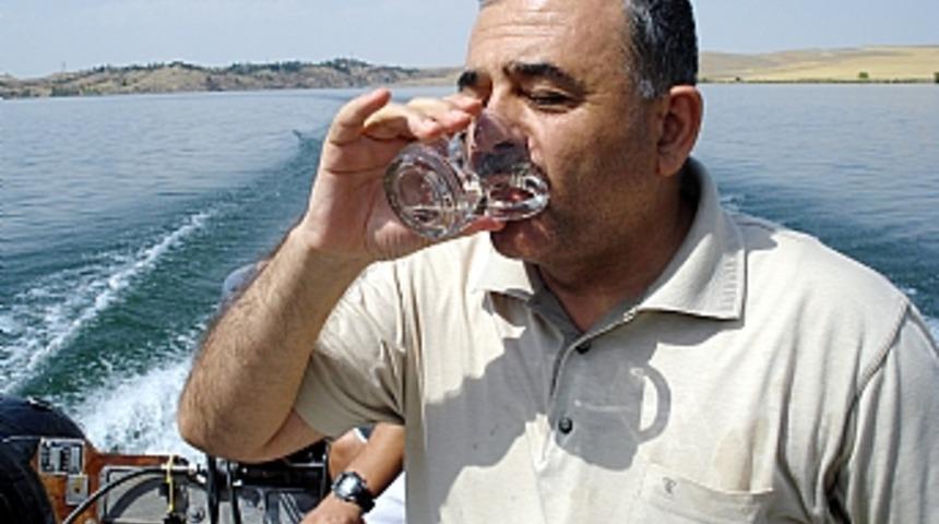 Ankara'da bilbordlu 'su' uyarısı 