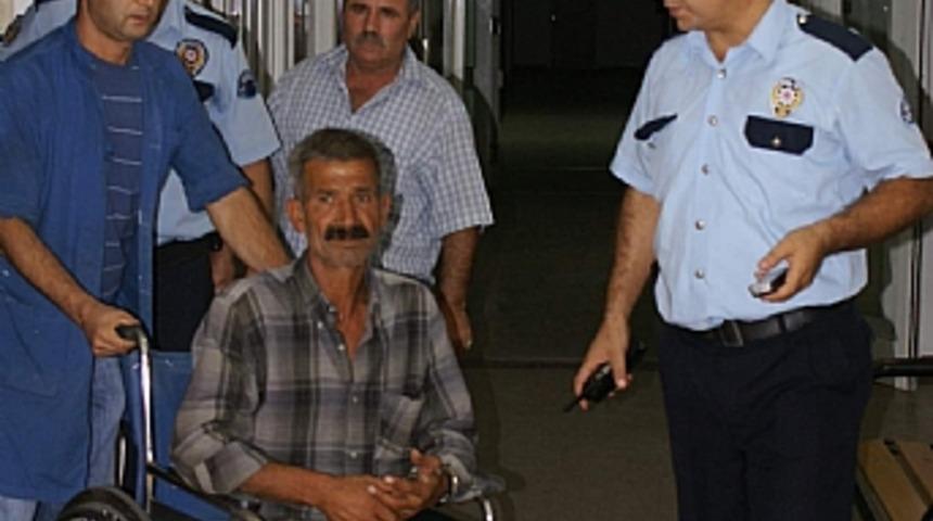 Aile kavgasında silahlar konuştu