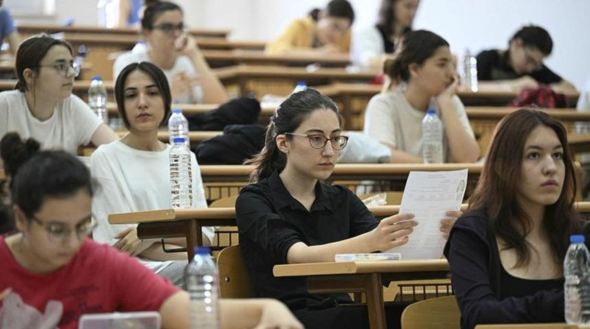 E DEVLET ÜZERİNDEN ÜNİVERSİTE KAYDI 2023: YÖK ile üniversite elektronik kayıt nasıl yapılır? Üniversite kaydı için ne gerekli?