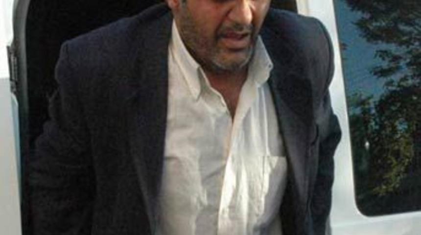 Karısı tarafından bı&ccedil;aklandı