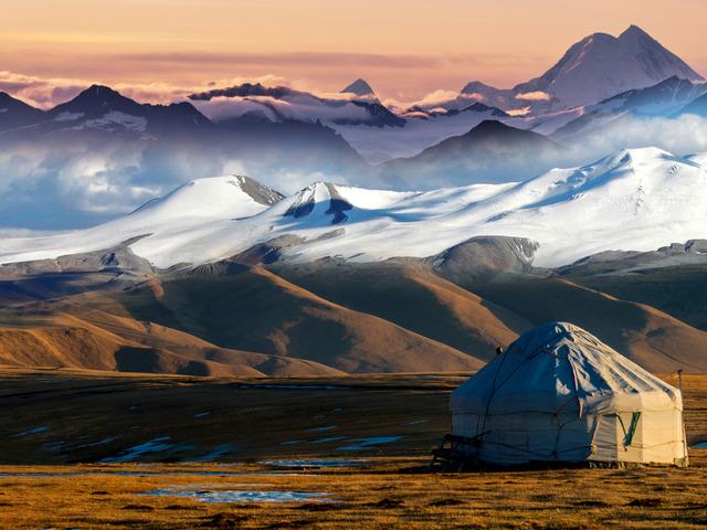 Yenisey Kitabeleri'ni yazan Türk topluluğu kimdir? Yenisey Yazıtları kime ait?