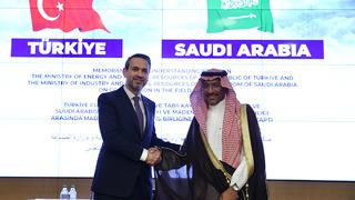 Suudi Arabistan ile yeni dönem: Karşılıklı yatırımların önü açıldı! Mutabakat zaptını Geniş bir iş birliği diyerek duyurdu