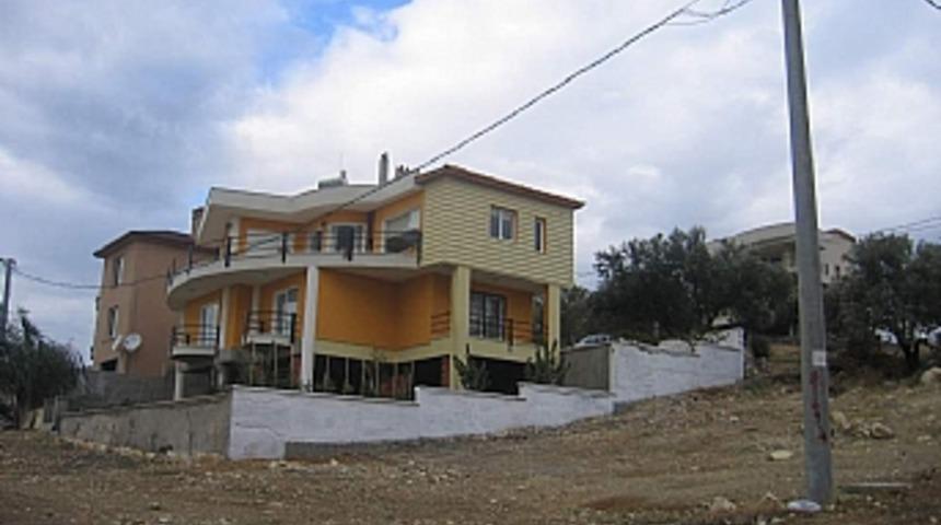 L&uuml;ks konutta telefonsuz yaşıyorlar 