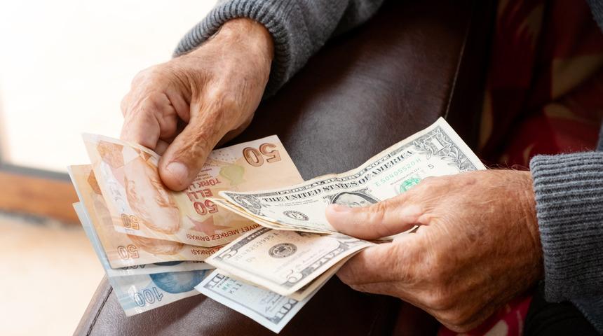 Erken emeklilik nedir? Erken emekli olma şartları nelerdir?