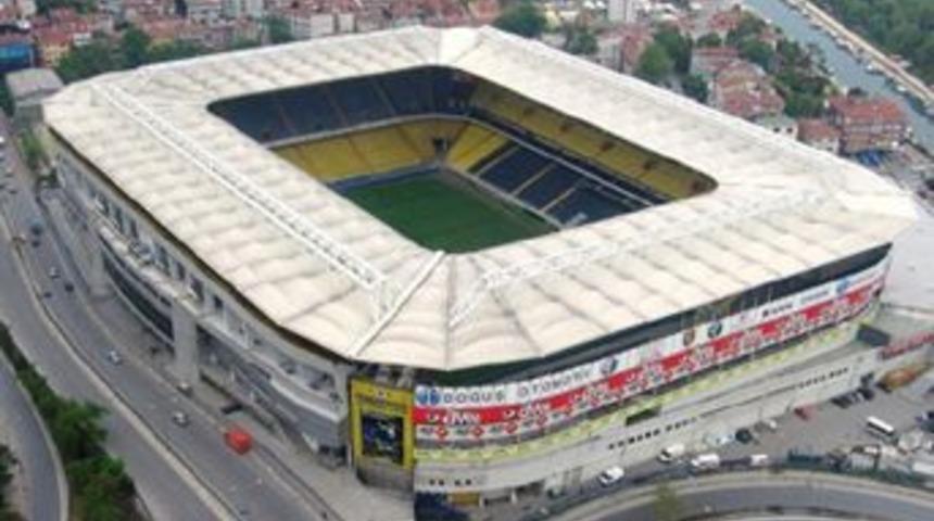 Saracoğlu'na kumar baskını!