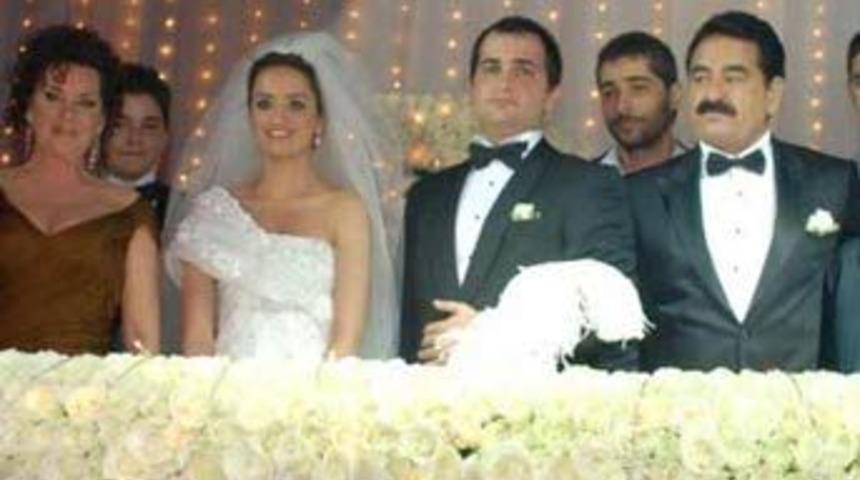 Tatlıses'in kızı evlendi