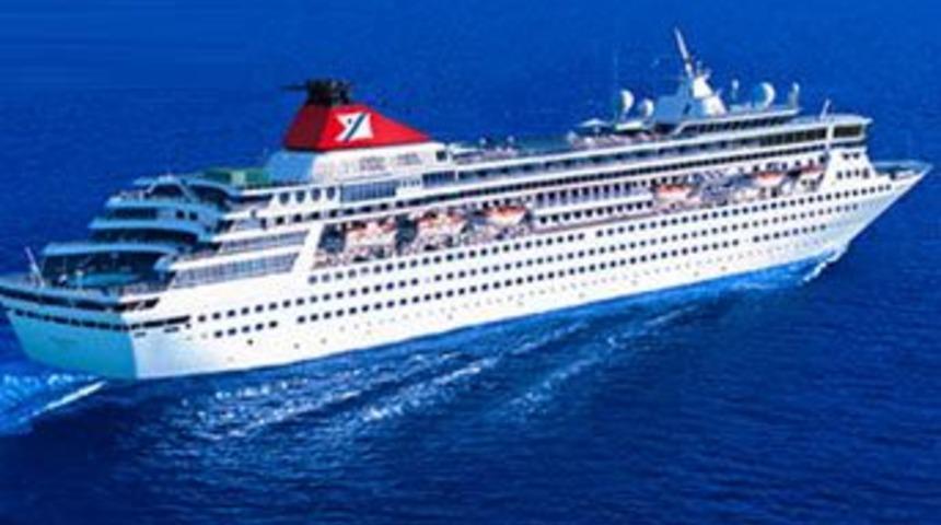 1300 yolcu &ouml;l&uuml;p &ouml;l&uuml;p dirildi