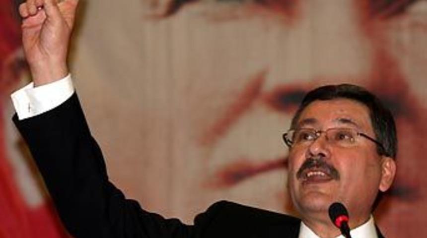 G&ouml;k&ccedil;ek ağzından &ouml;yle bir laf ka&ccedil;ırdı ki...