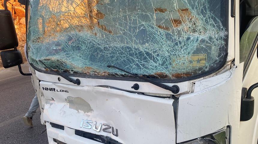 Aydın'daki trafik kazasında 1 çocuk yaşamını yitirdi, 3 kişi yaralandı