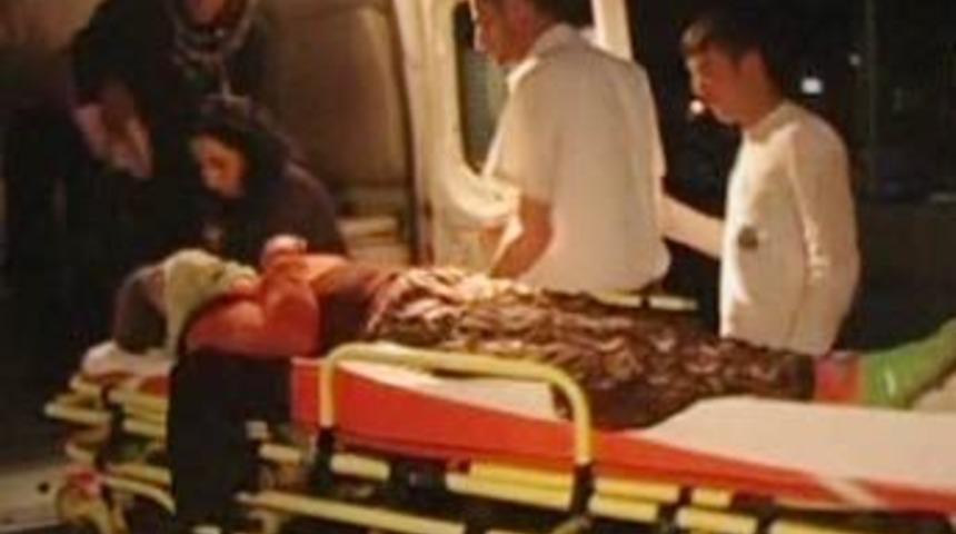 Kaynanasını &ouml;ld&uuml;rd&uuml;, eşini ağır yaraladı