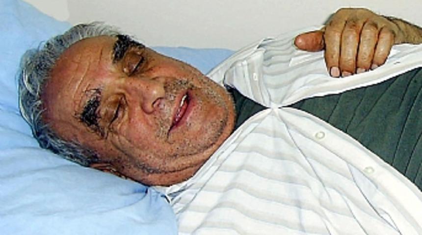 82 yaşındaki şahıs evinde &ouml;l&uuml; bulundu