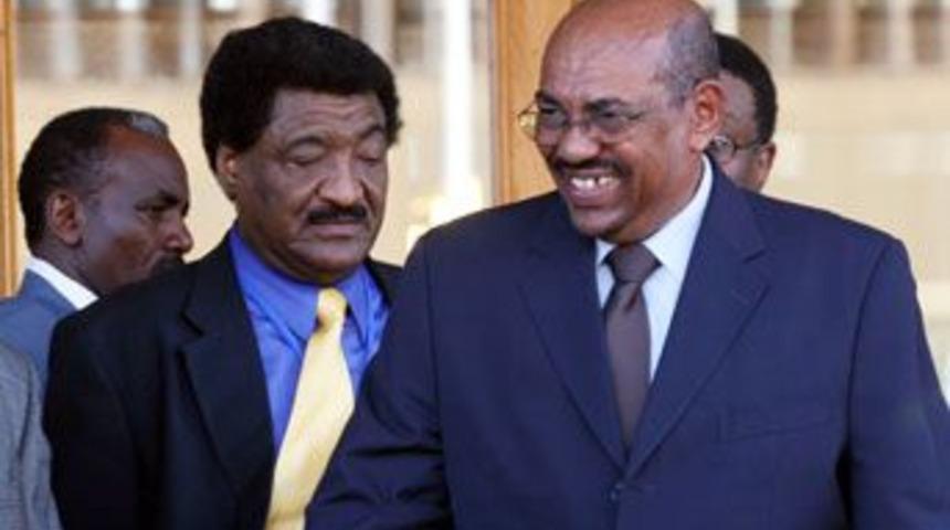 Sudan b&uuml;y&uuml;kel&ccedil;isi: T&uuml;rkiye'ye g&uuml;veniyoruz