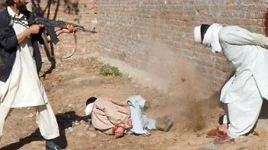 Sokak ortasında infaz