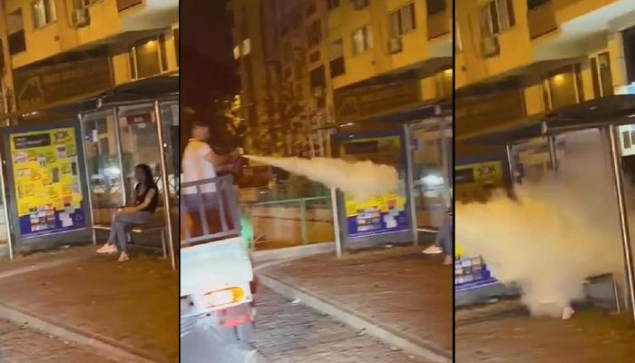 İstanbul’dan sonra bu kez Bursa! Durakta oturan trans bireye köpükle saldırdılar yetmedi o anları kaydettiler