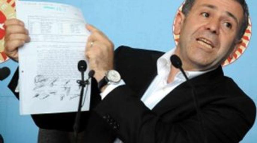 Dişli'nin yeğeni polis aracına &ccedil;arptı