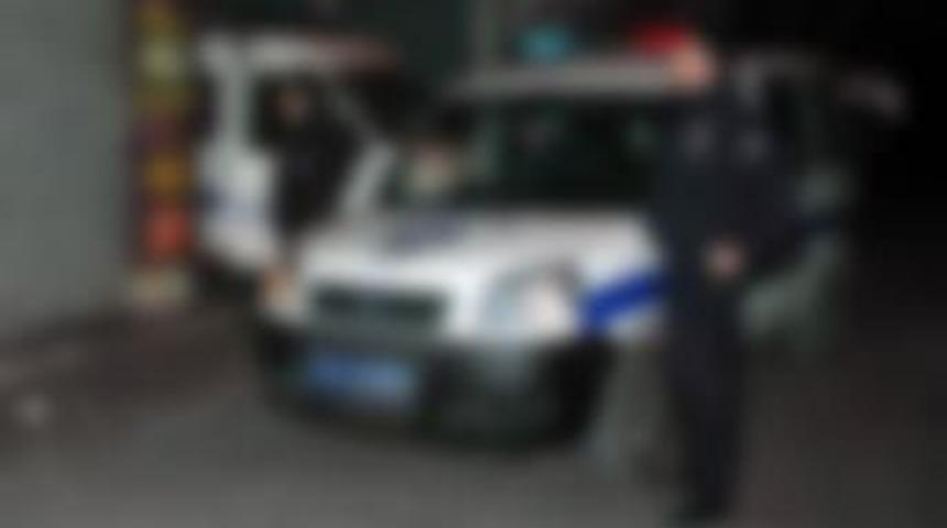 Bursa'da polise saldırı
