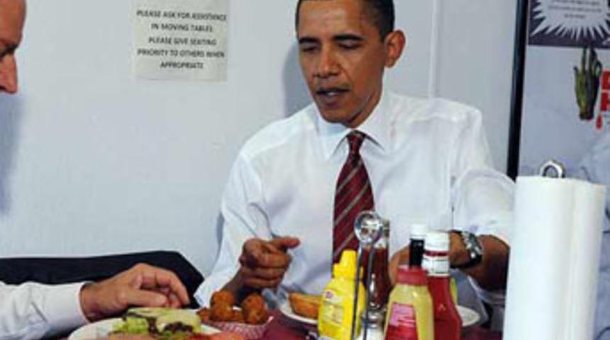 Obama'nın canı hamburger &ccedil;ekerse