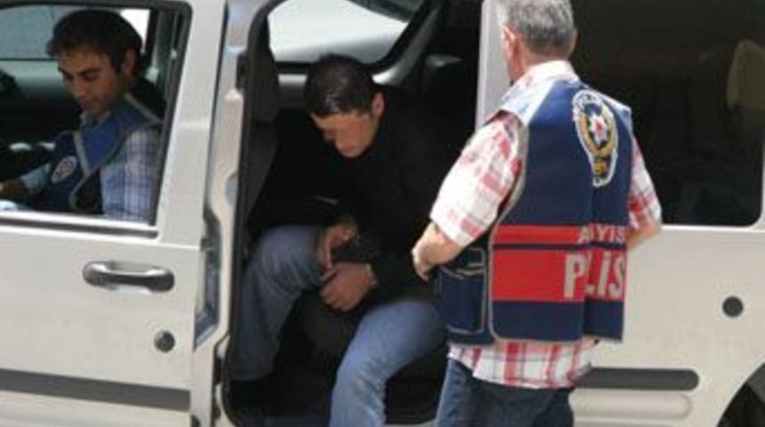 Gen&ccedil; kızın 'tecav&uuml;z' oyunu