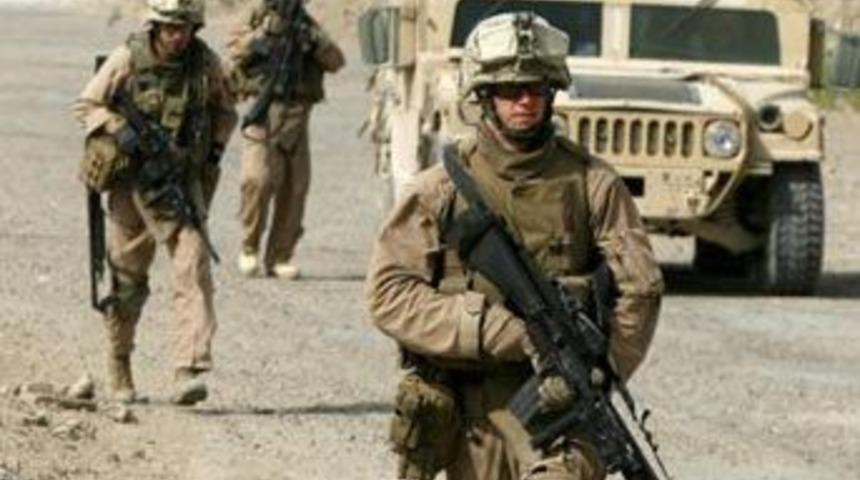 Irak'ta ABD askeri &ccedil;ıldırdı!