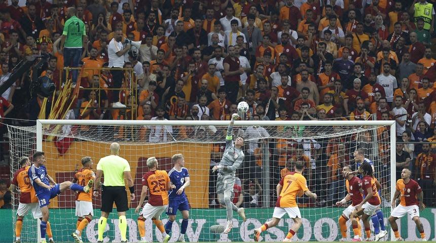 Fernando Muslera'dan Şampiyonlar Ligi yanıtı: 'Hayalimizdi!'