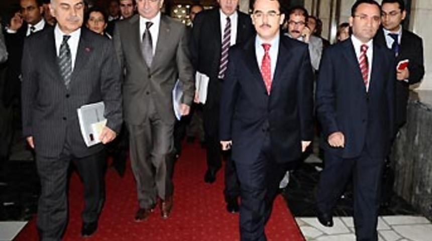 "Bize g&ouml;re baş&ouml;rt&uuml;s&uuml;, bir inan&ccedil; değeridir"