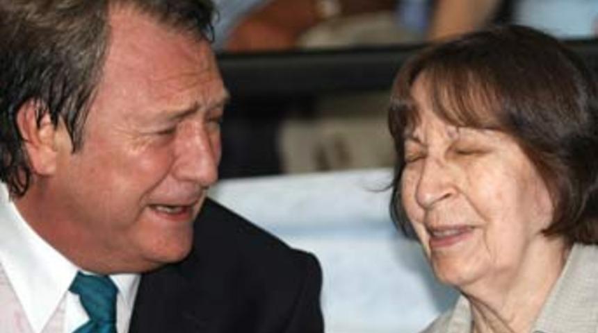 DSP'de Zeki Sezer &ccedil;atlağı