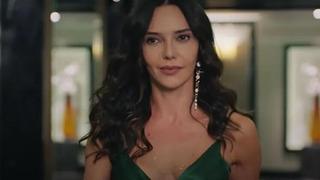 49 yaşındaki Hande Ataizi yıllara meydan okuyor! Spor pozu geldi