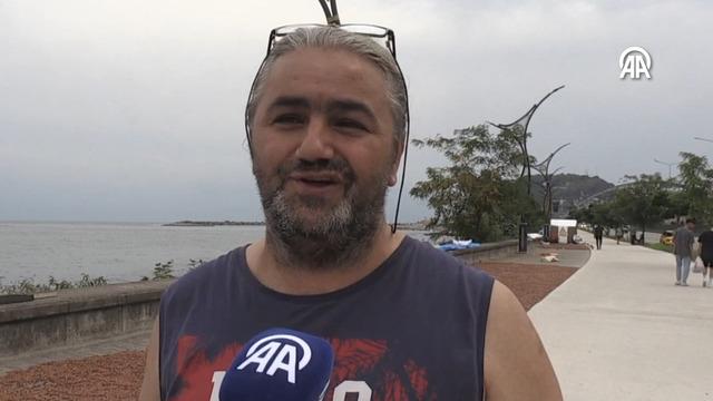 Sıcak hava mesailerini kısalttı! 'Bize de zaman kalmış olacak, buraları gezeceğiz' 