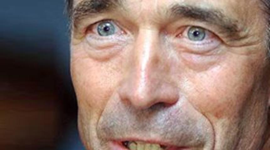 Rasmussen T&uuml;rkiye'ye geliyor