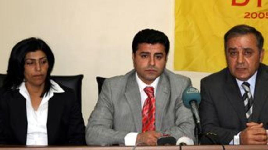 DTP'den G&uuml;l'&uuml;n s&ouml;zlerine destek