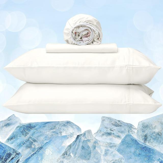 Uykunuzu bölen aşırı sıcaklara karşı alabileceğiniz en iyi önlem! Serin serin uyuyabileceğiniz soğutucu çarşaf önerileri