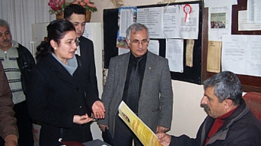 Fakire &uuml;cretsiz avukat   