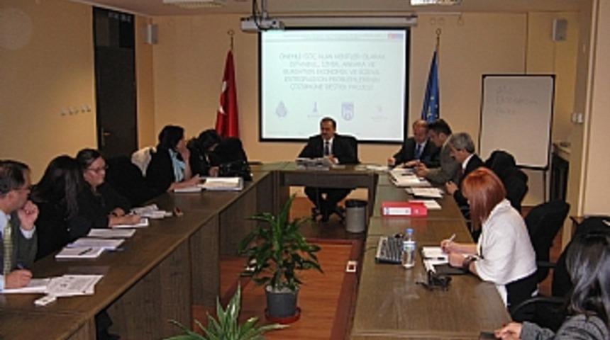 G&ouml;&ccedil; sorununa &ccedil;&ouml;z&uuml;m aranıyor