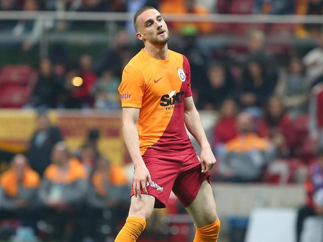 Okan Buruk 'kal' dedi ama gitmeyi kafasına koydu! Berkan Kutlu takımdan ayrılıyor