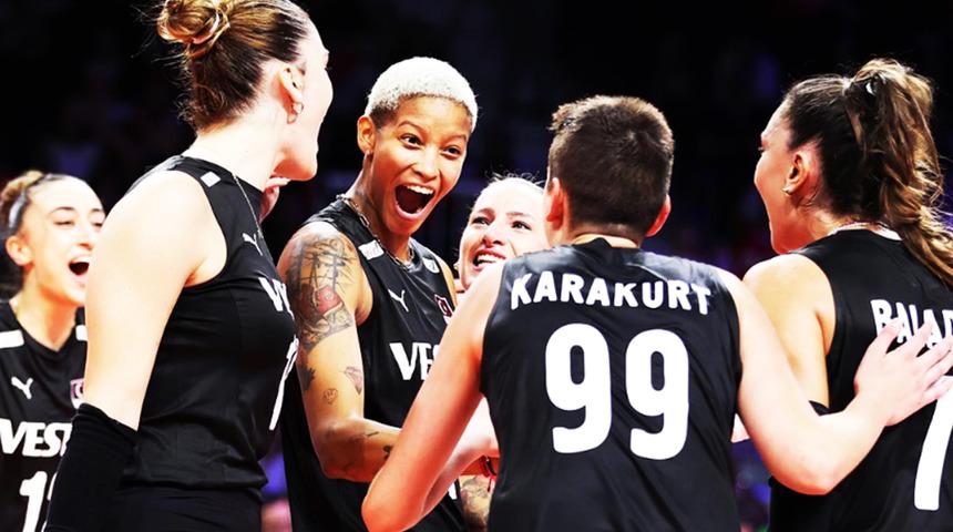 A Milli Kadın Voleybol Takımımız Avrupa Şampiyonası'nda yarı finale yükseldi!