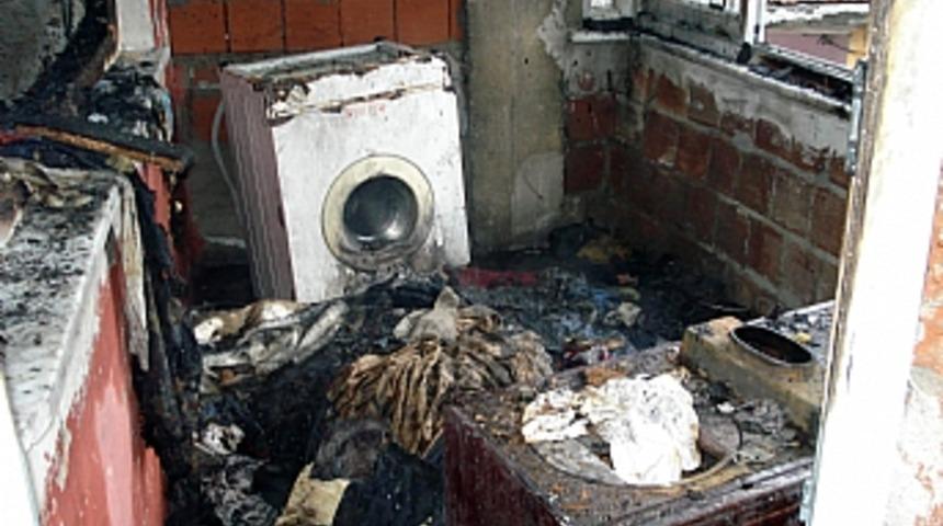 Nişanlanacağı g&uuml;n evi yandı