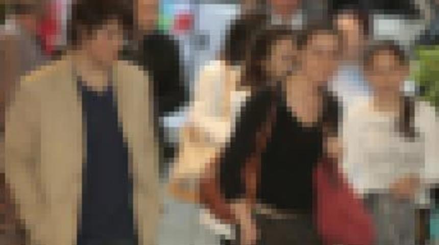 Y&uuml;zlerce turist otelde rehin alındı