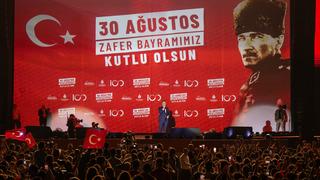 İstanbul'da Büyük Zafer'in 101. yıl dönümü Yenikapı'daki etkinlikle kutlandı